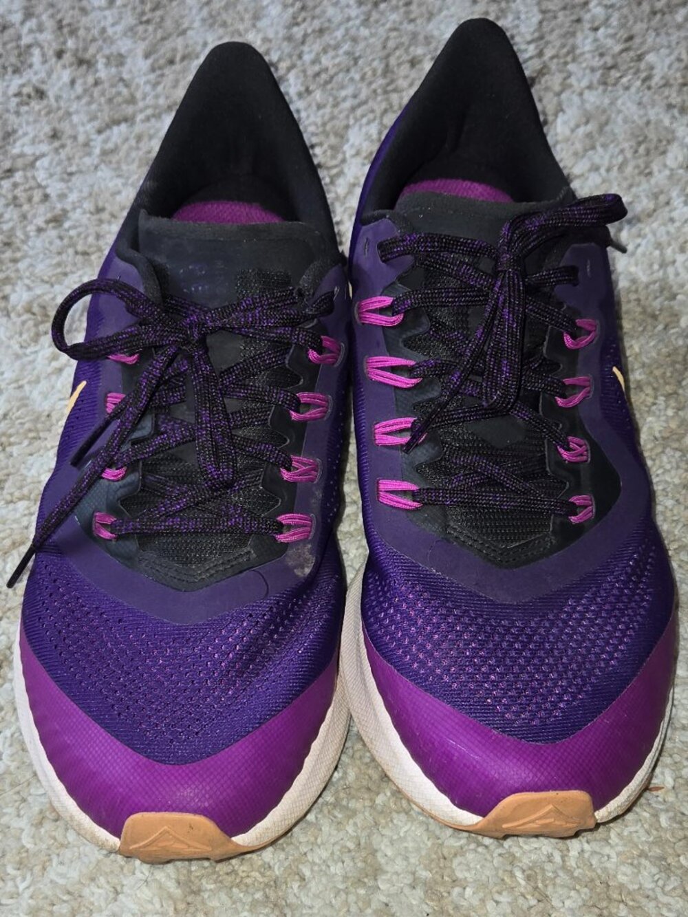 Nike Air Zoom Pegasus 36. Size 9.5